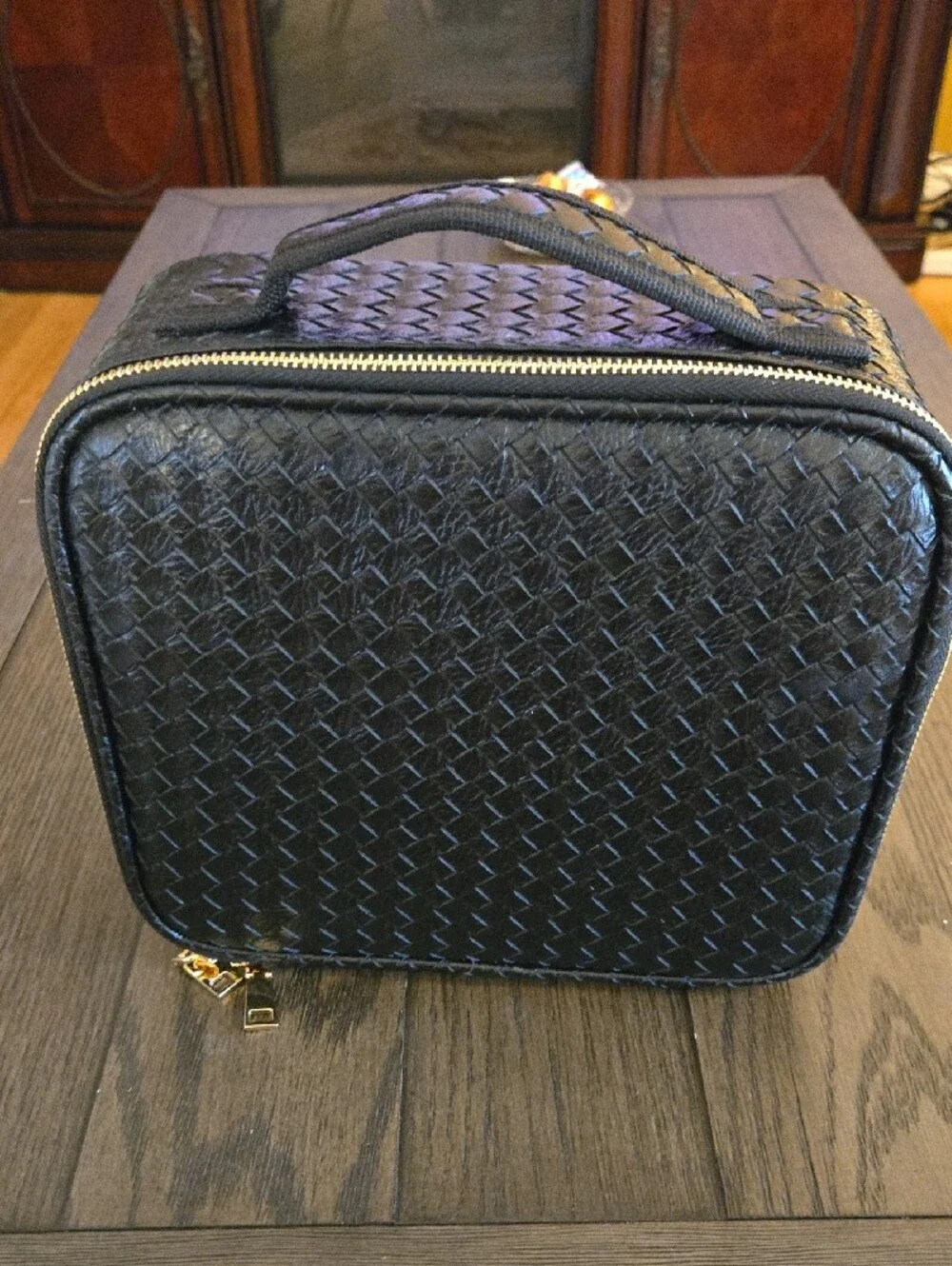 Women's Travel Make-Up Case with Gold Zippers and Mirror, NWOT